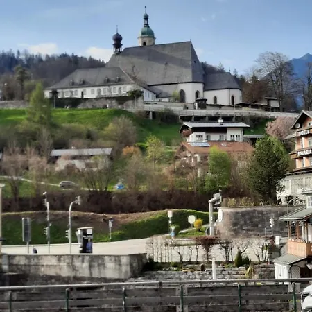 G & H Almrausch Apartment Berchtesgaden