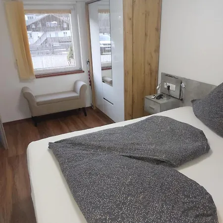 G & H Almrausch Apartment *